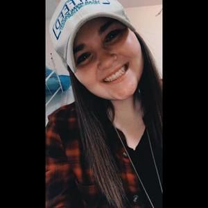 Meet your Posher, Hailie